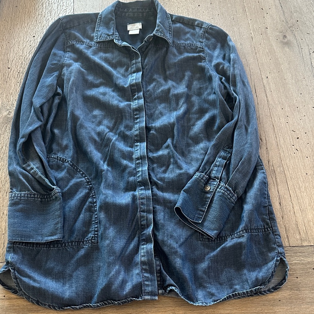 Chicos Jean Long Sleeve Button Down Shirt
